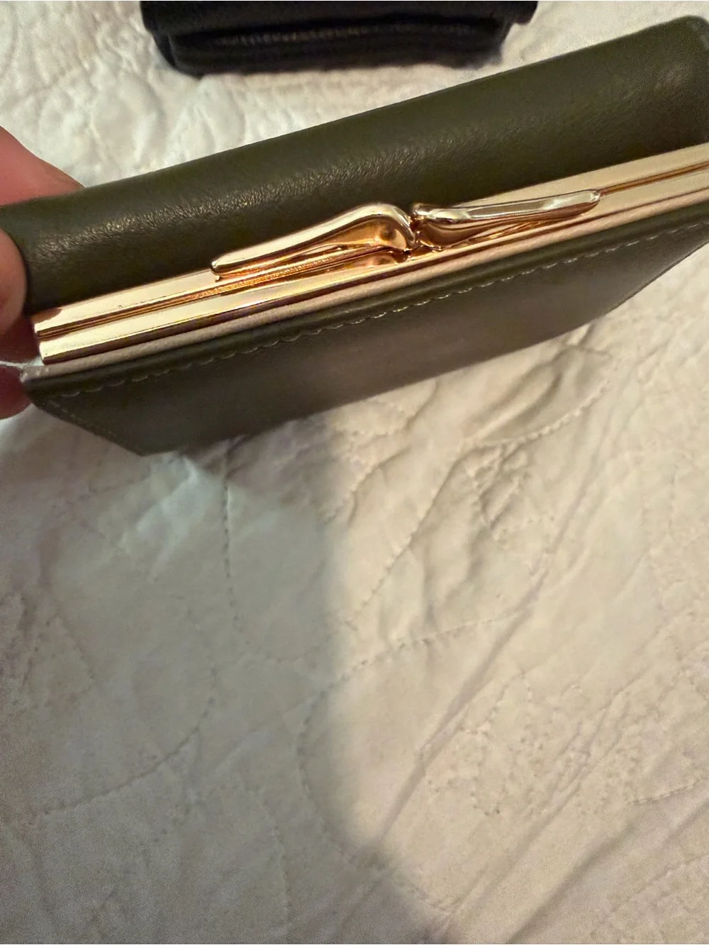 Christina Olive Green Leather woman Card Case
